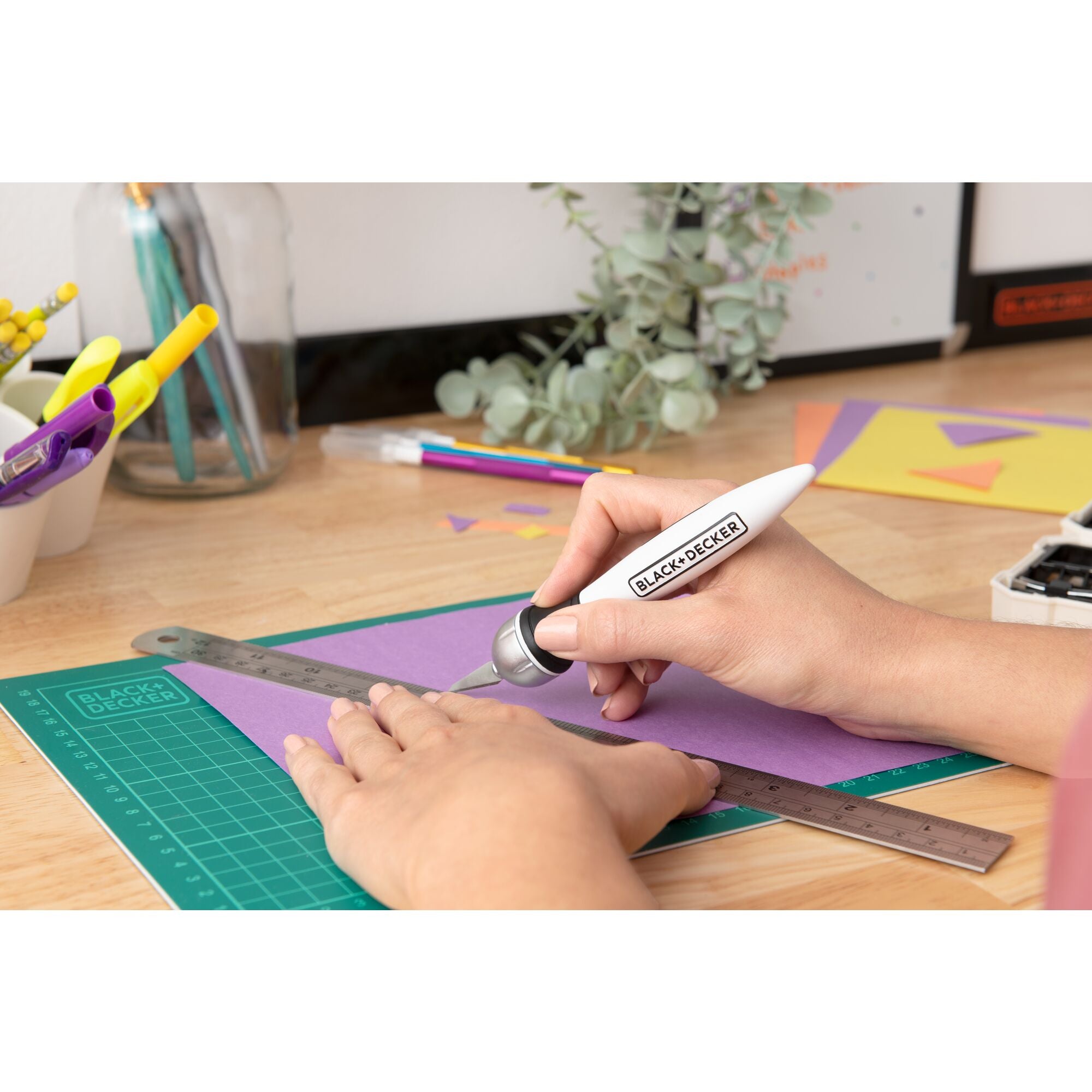 Craft Hobby Knife Kit with 26 Assorted Blades and Cutting Mat - Image 2