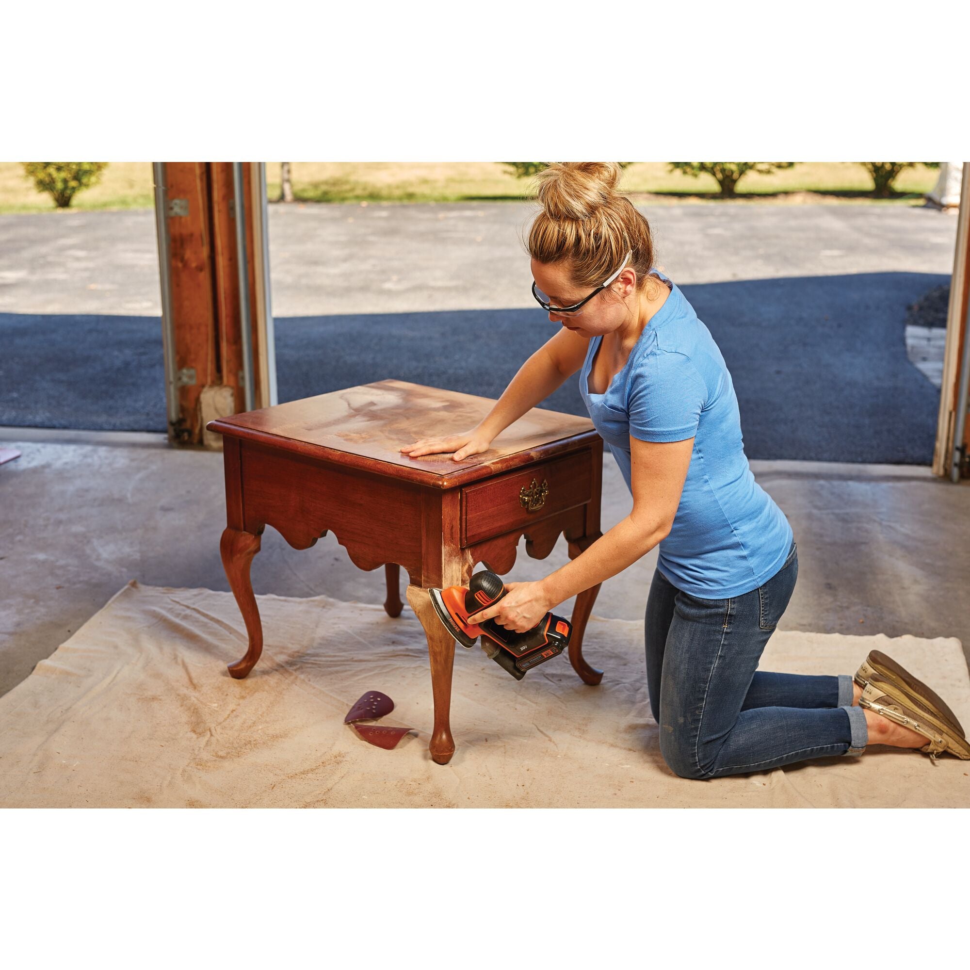 20V MAX* MOUSE Cordless Sander. Battery and Charger Not Included - Image 2